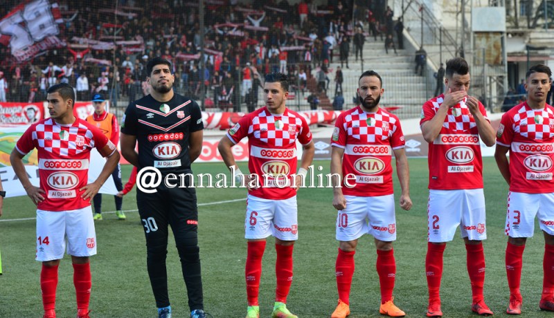 عدم تنقل لمهان بن قابلية وبو طالب يثير التساؤل في بيت الشباب !