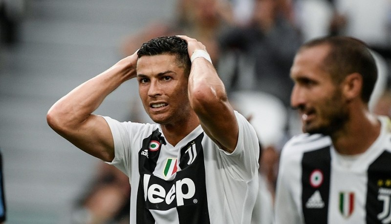 “رونالدو” يبقى عاجزا عن “التسجيل” !