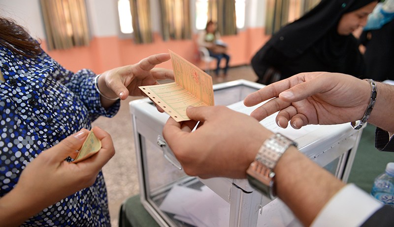 تعويضات بالاورو والدينار لمراقبي الانتخابات