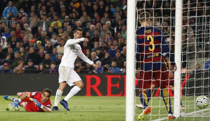 ريال مدريد يعاقب برشلونة في عقر داره