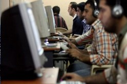 أمن وهران يداهم مقهى أنترنيت ويوقف ملتح مشتبه في علاقته مع الإرهاب