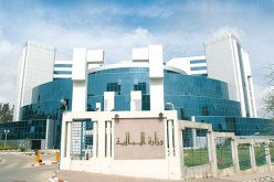 إقتراح تعيين متصرفين إداريين لتسيير شركات رجال الأعمال المسجونين