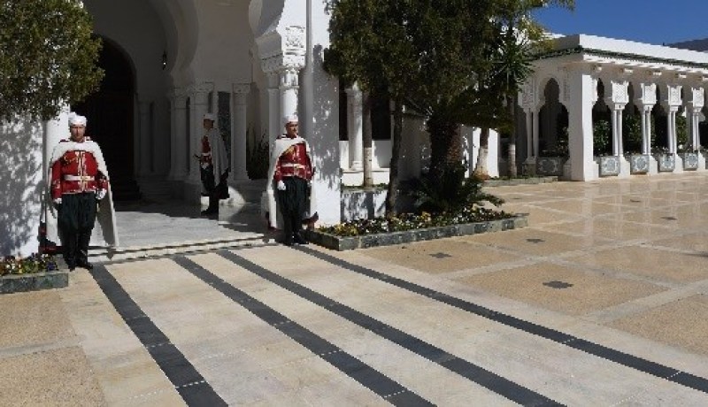 تعرف على الوزراء المغادرين