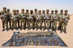 بالفيديو والصور…اكتشاف أسلحة ثقيلة وذخيرة داخل مخبأ  في تينزاوتين