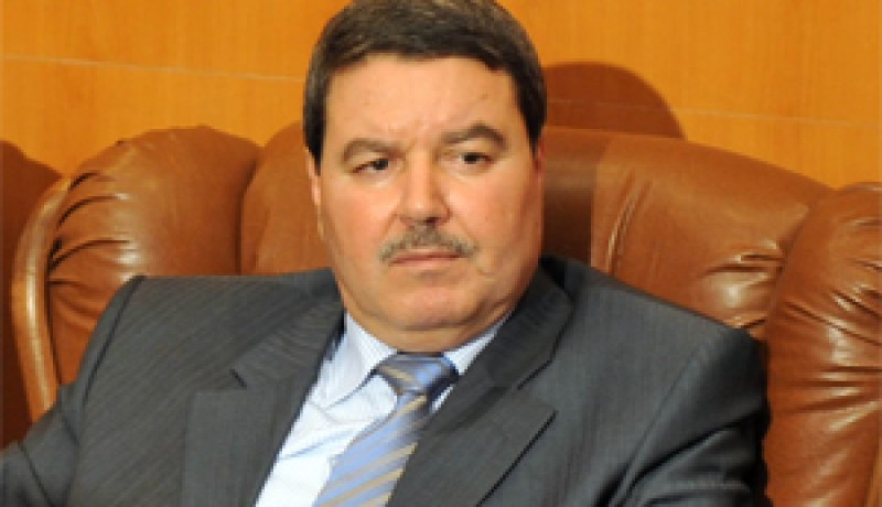 اللواء هامل يأمر بتعميم “ميثاق خدمة المواطن” على كل المقرات الأمنية