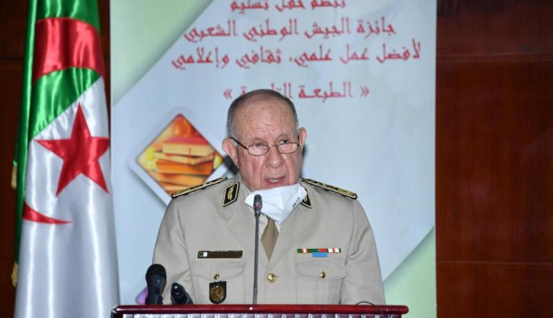 الفريق شنقريحة يدعو لوضع أمن واستقرار الجزائر أولوية الأولويات