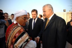 الحكومة تمسح ديون كبرى المؤسسات العاجزة