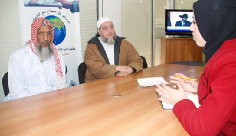 ‮الإرهابيـون المسجونون‮ ‬يطالبـون بالإفـراج مقابل تـوقيع ميثاق شرف‬