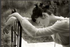 رغم  امتلاكه المال الوفير نعمة الغنى لم تظهر علينا !!