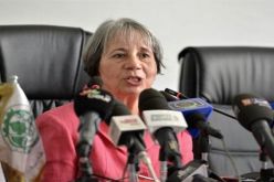 الهلال الأحمر الجزائري يرسل مساعدات إنسانية إلى مخيمات اللاجئين الصحراويين