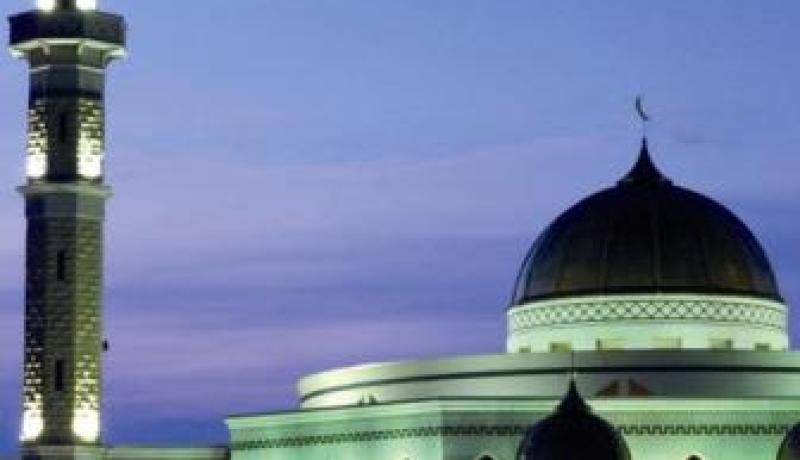 إسلام 707 رعية أجنبية بالجزائر منذ 2004
