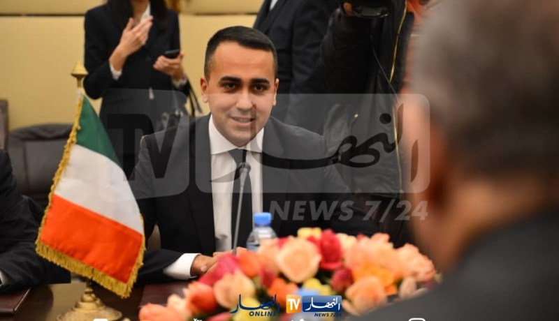 الخارجية الايطالية: اعتقال السفير البريطاني لدى طهران غير مقبول