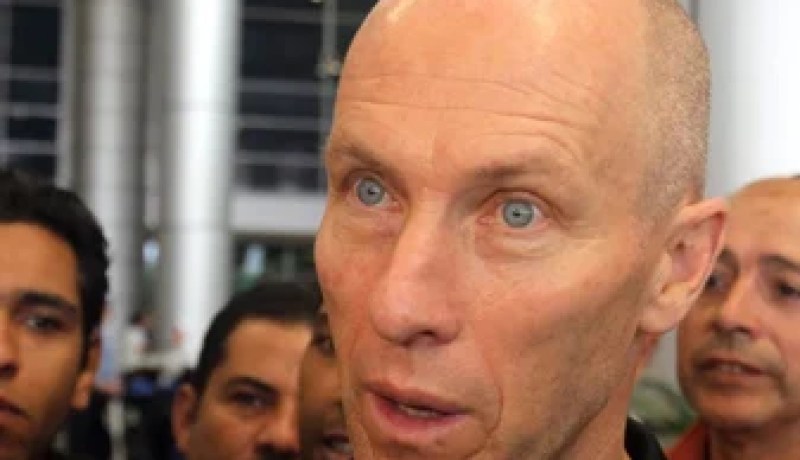 برادلي في مهمة مستحيلة مع مصر