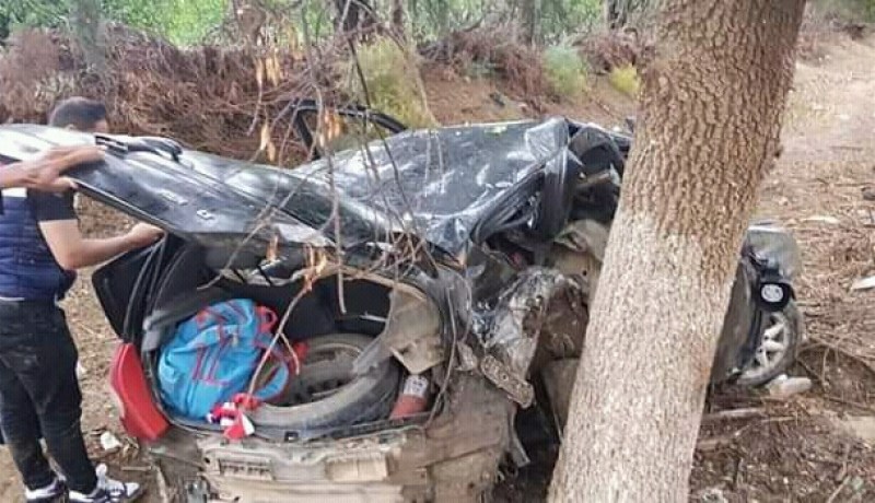 الشلف: 3 جرحى في حادث إنحراف سيارة وإصطدامها بشجرة في أم الدروع