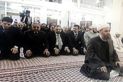 الأسد يؤدي صلاة العيد في 11 دقيقة وسط تشديد أمني