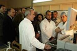 عرضت مساعدتهم ووضعت تحت تصرفهم رقما هاتفيا…أكادمية المجتمع المدني تنتقد بعض الممارسات المناقضة لحقوق المريض