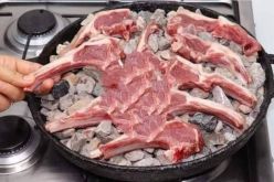 تحذير من إستعمال الحصى في شواء اللحوم: يسبب السرطان!