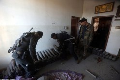 بالصور العثور على مخبأ للأسلحة تابع لداعش في العراق