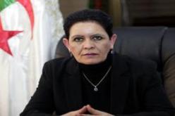 دليلة بوجمعة تؤكد أن إستغلال الغاز الصخري لن يؤثر على البيئة