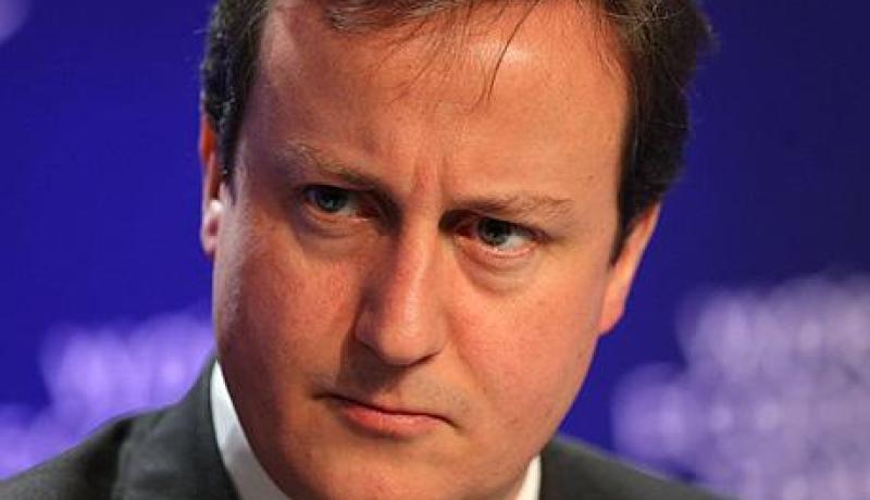 كاميرون يشير إلى أن بريطانيا مستعدة لتصعيد دعمها للمعارضة السورية