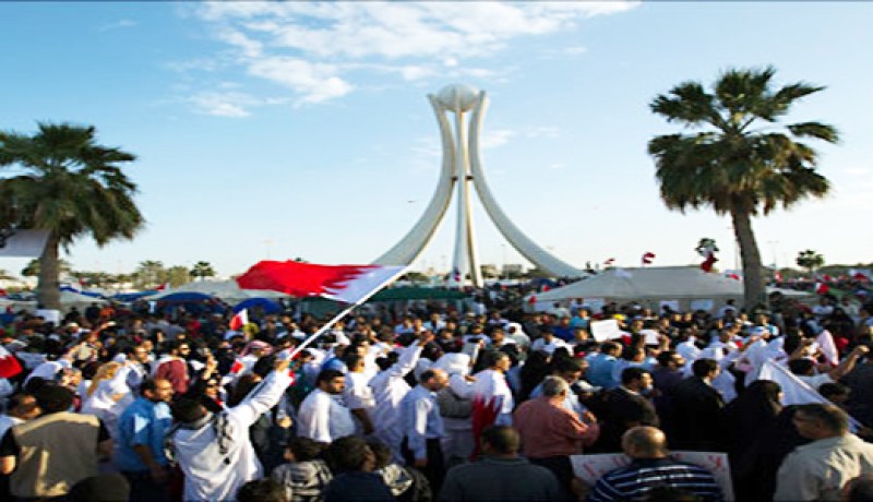 قوات الامن البحرينية تفرق عدة مسيرات حاولت التوجه الى دوار اللؤلؤة
