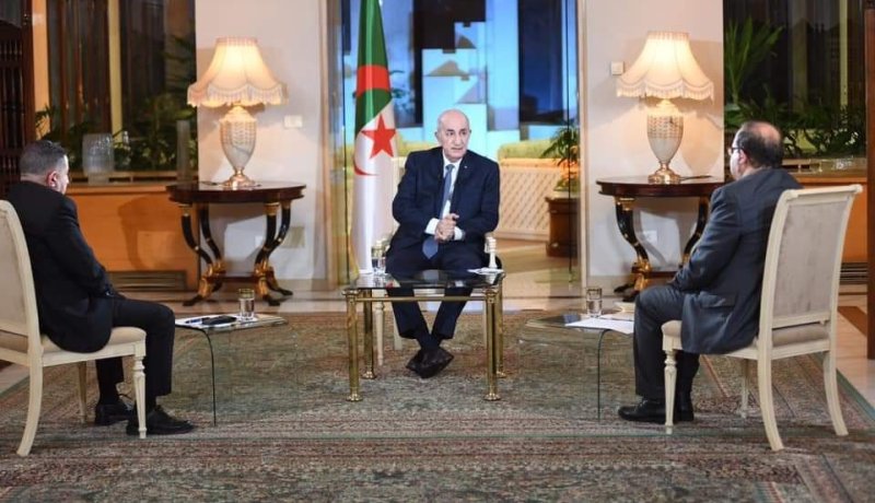 الرئيس تبون يجري لقائه الدوري مع الصحافة الوطنية