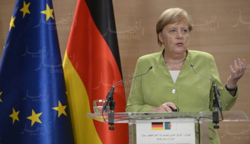 ميركل : “حل الأزمة الليبية في صالح الجزائر وألمانيا”