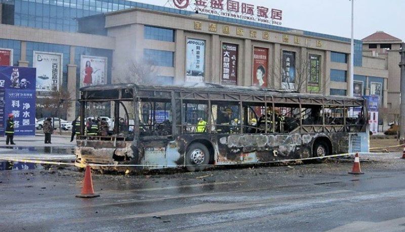 14 قتيل جراء احتراق حافلة بالصين