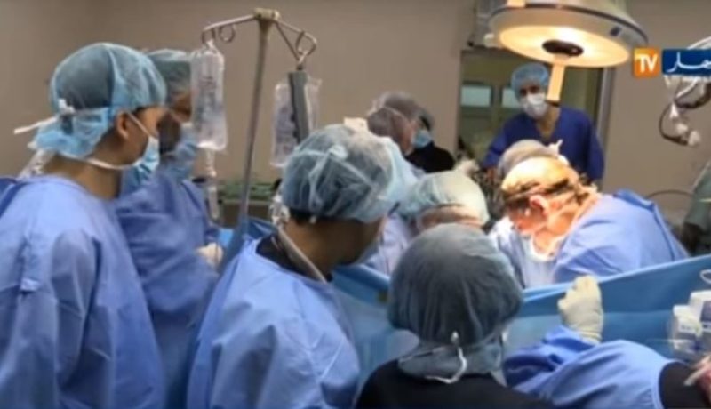 تنقل 50 طبيبًا مختص إلى ولاية تيسمسيلت لإجراء عمليات جراحية