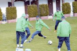 سعـــــدان يخشى على اللاعبين من الإصابات ويطالبهم بعدم المجازفة