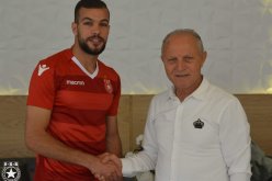 رسميا بوخنشوش يغادر شبيبة القبائل ويوقع للنجم الساحلي التونسي
