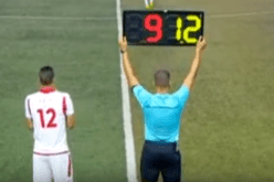بالفيديو …حامية “خلطها “مع بادو زكي بعد إستبداله في مباراة الكأس !
