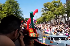 بالفيديو.. وفد مغربي يشارك في احتفالات للمثليين جنسيا بهولندا