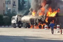 بالصور حريق شاحنة نقل الوقود داخل محطة للتوزيع بسطيف