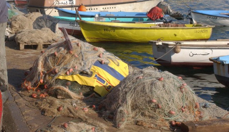 صيادون وملاّك سفن يموّنون الإرهابيين بمتفجرات مهرّبة من المغرب