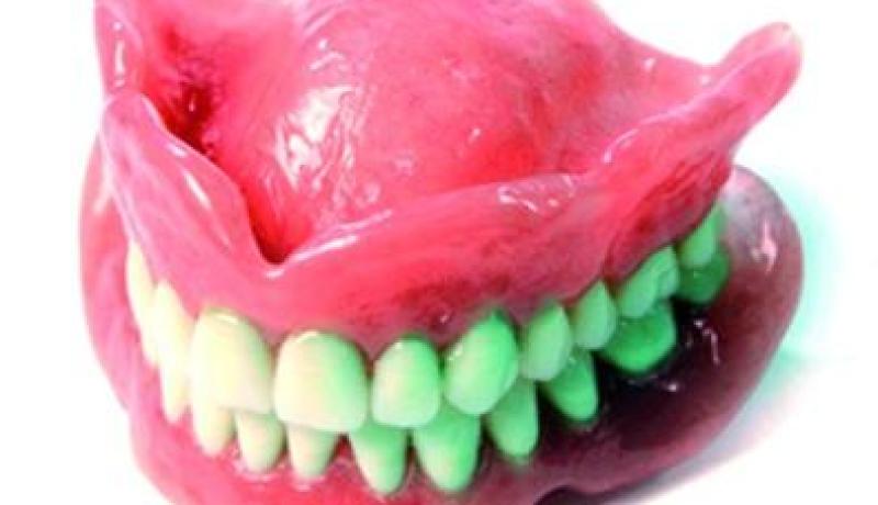 تلميذ‮ ‬يسقط أسنان مراقب عام في‮ ‬ثانوية بسطيف‮!‬