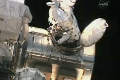 مكوك الفضاء الأمريكي ديسكفري يعود اليوم إلى الأرض