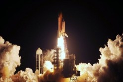 وكالة ناسا تؤجل هبوط المكوك ديسكفري بسبب سوء الأحوال الجوية