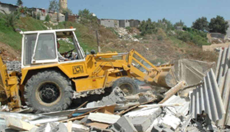 أكثر من 17 مسكنا مهددا بالهدم لإنجاز طريق:سكان تعاونية السلام “3” ببئر خادم يستنجدون بالسلطات المعنية لمنع وقوع الكارثة