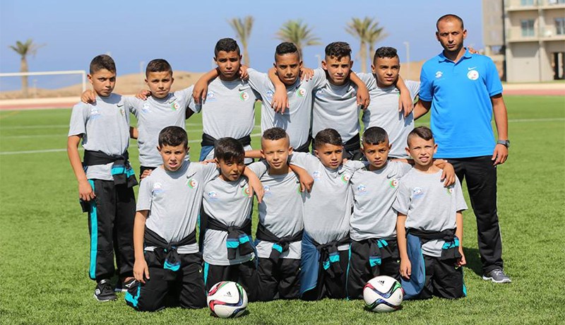 مدرسة الشلف في نهائيات كأس الأمم 2016 لدانون بباريس