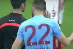 بالفيديو.. لاعب تركي يطرد الحكم بالبطاقة الحمراء