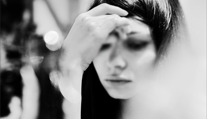 في ميزان حسناتكم…من يحميني وابني من برد الشتاء وذئاب الشارع