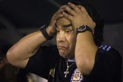 عضة كلب تُدخل مارادونا المستشفى