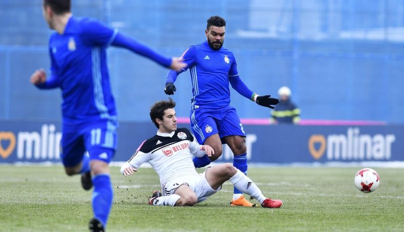 مدرب “دينامو زغرب”: “لن نغامر بسوداني”