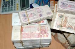 خادمة تستولي رفقة عشيقها على 700 مليون سنتيم من منزل تاجر في سيدي عمار بعنابة