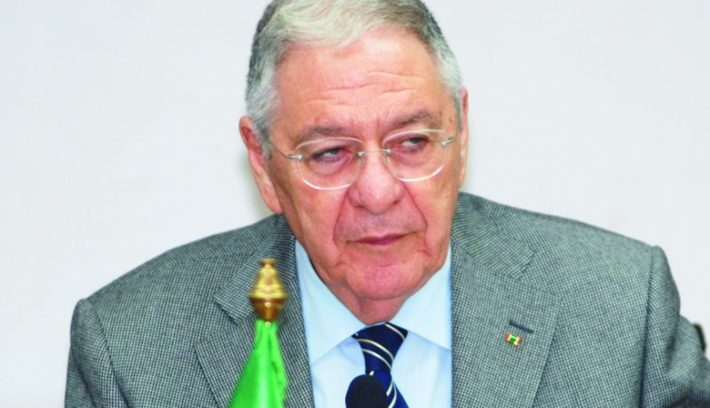 ولد عباس يدمج المتأخرين