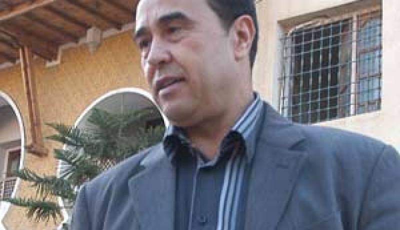 عمراني يحضر للعب في السهرة…إزيشال يؤكد لزعيم أنه سيحضر يوم الأحد المقبل