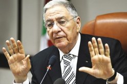 من يضغط على ولد عباس