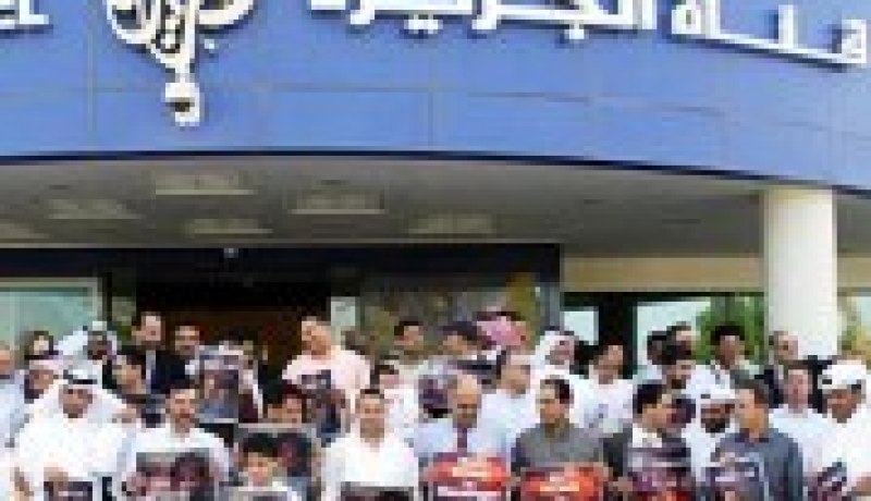 ''القاعدة'' تهدد قناتي العربية والجزيرة