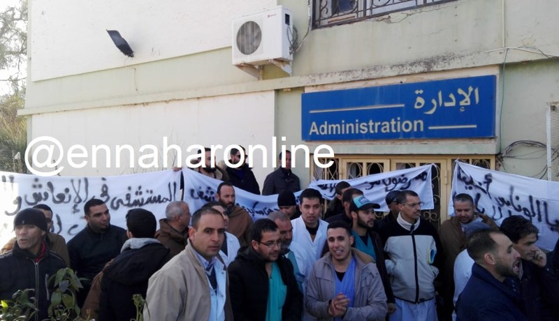 أطباء وممرّضون يحتجّون ويطالبون بفتح تحقيق في مستشفى الجلفة